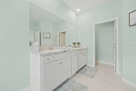 18026 Fattoria Terrace Bradenton FL 34211