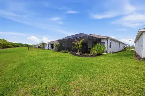 18026 Fattoria Terrace Bradenton FL 34211