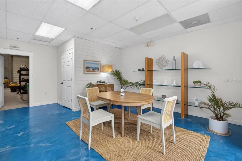 6321 Poter Sarasota FL 34240