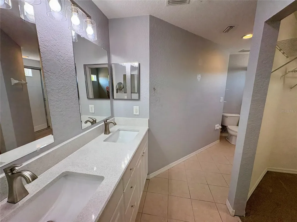 6421 Bay Cedar Lane Bradenton FL 34203