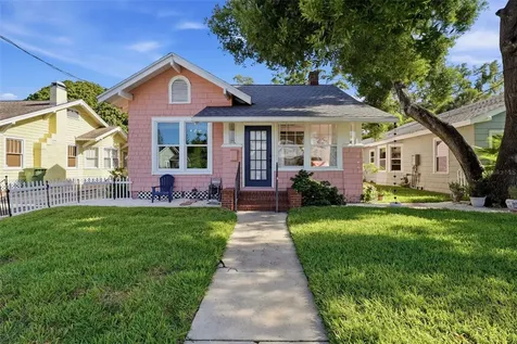 2330 7th Avenue W Bradenton FL 34205