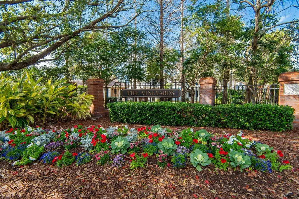 9105 Crystal Commons Way Tampa FL 33626