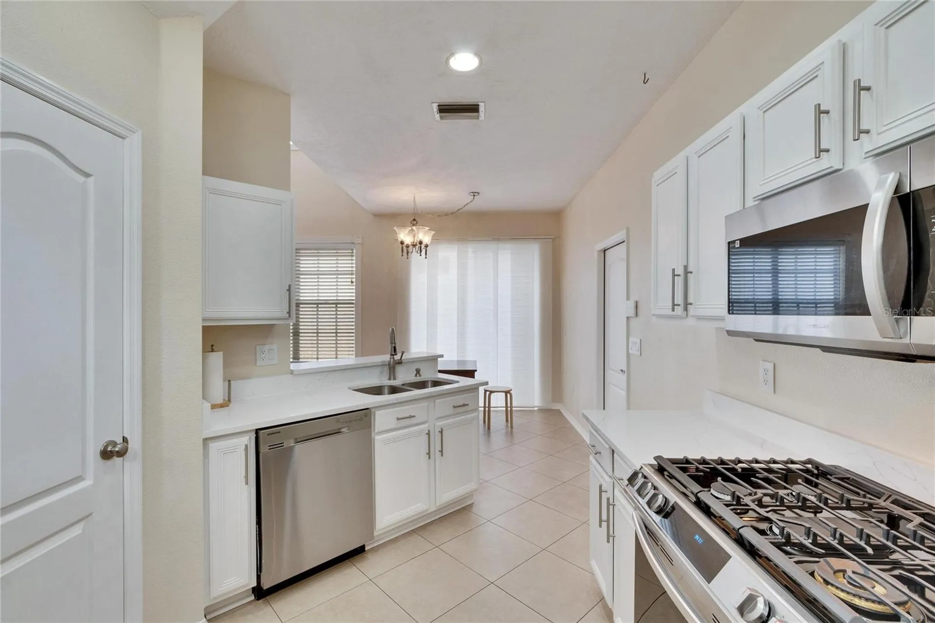 9105 Crystal Commons Way Tampa FL 33626