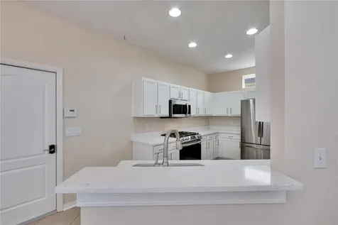 9105 Crystal Commons Way Tampa FL 33626
