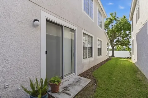 9105 Crystal Commons Way Tampa FL 33626