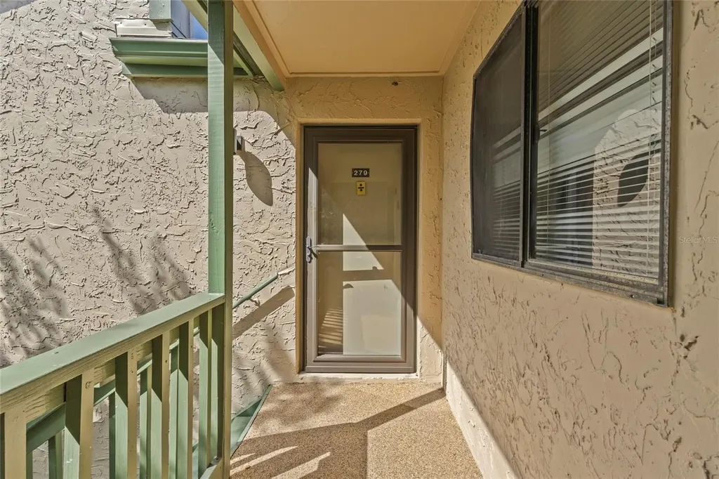 1511 Pelican Point Drive Sarasota FL 34231