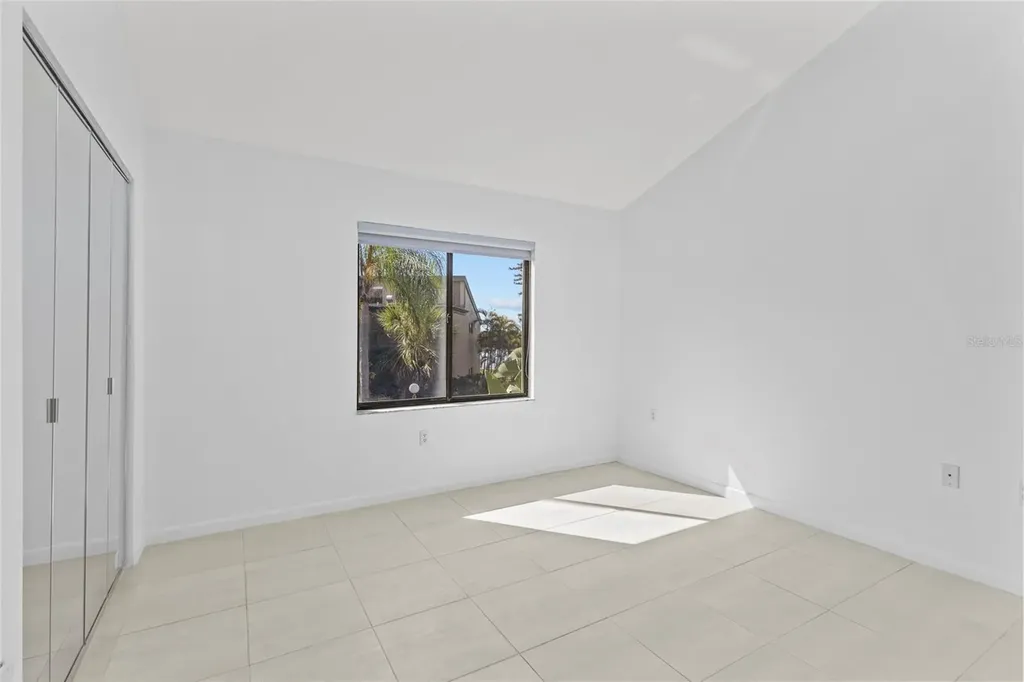 1511 Pelican Point Drive Sarasota FL 34231