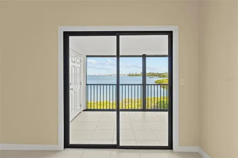 1511 Pelican Point Drive Sarasota FL 34231
