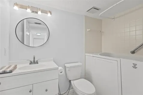 1511 Pelican Point Drive Sarasota FL 34231