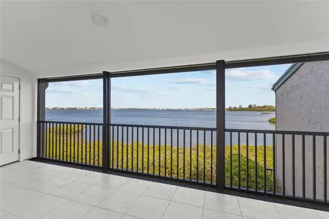 1511 Pelican Point Drive Sarasota FL 34231