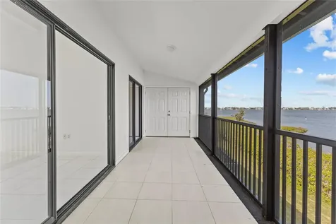 1511 Pelican Point Drive Sarasota FL 34231