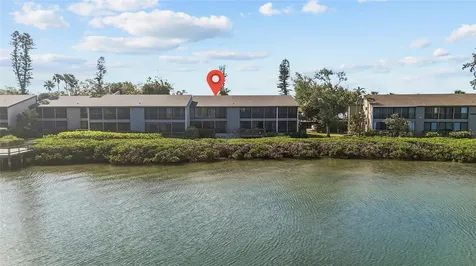 1511 Pelican Point Drive Sarasota FL 34231