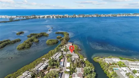 1511 Pelican Point Drive Sarasota FL 34231