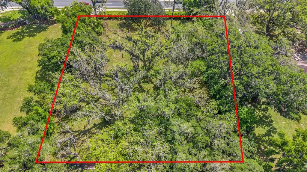 11338 N Us Highway 301 Oxford FL 34484