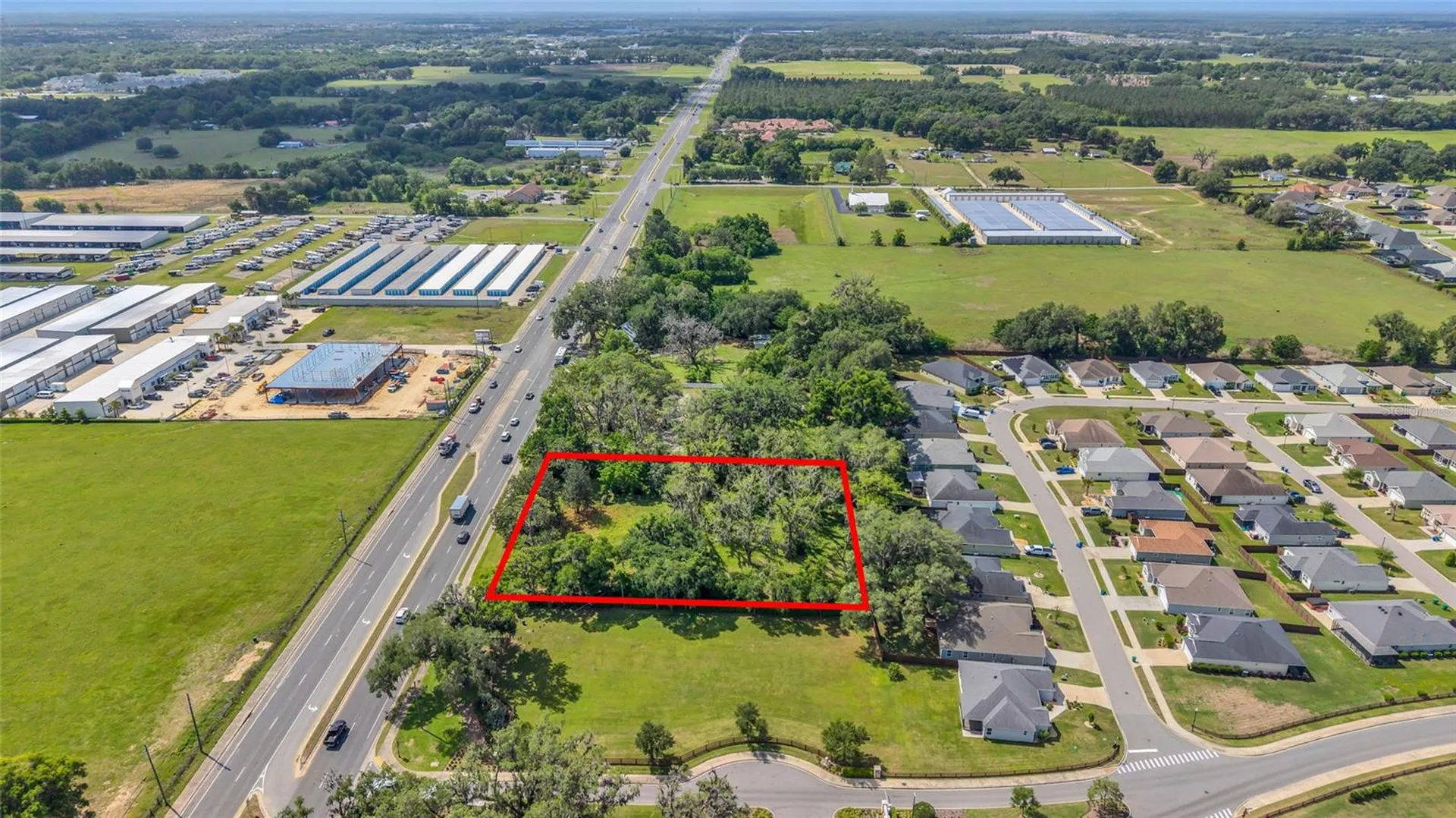 11338 N Us Highway 301 Oxford FL 34484