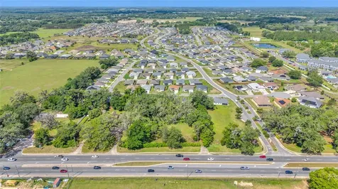 11338 N Us Highway 301 Oxford FL 34484