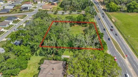 11338 N Us Highway 301 Oxford FL 34484