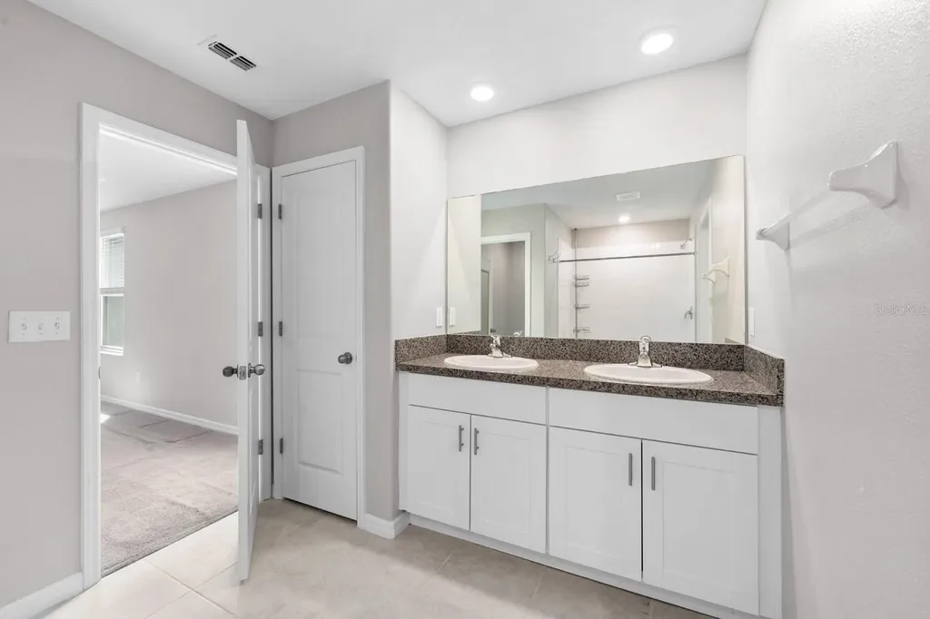 7217 Ronnie Gardens Court Tampa FL 33619
