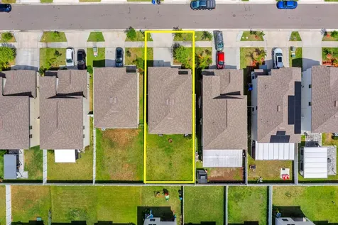 7217 Ronnie Gardens Court Tampa FL 33619