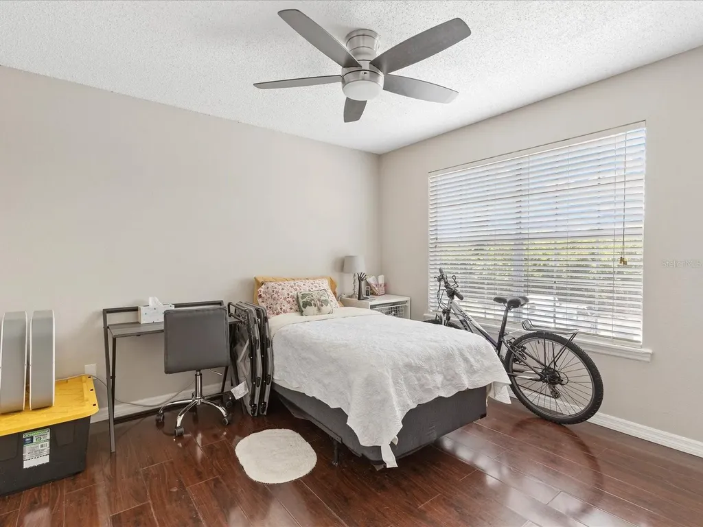 2550 N Alafaya Trail Orlando FL 32826