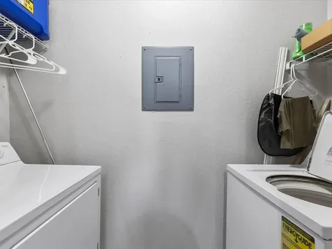 2550 N Alafaya Trail Orlando FL 32826