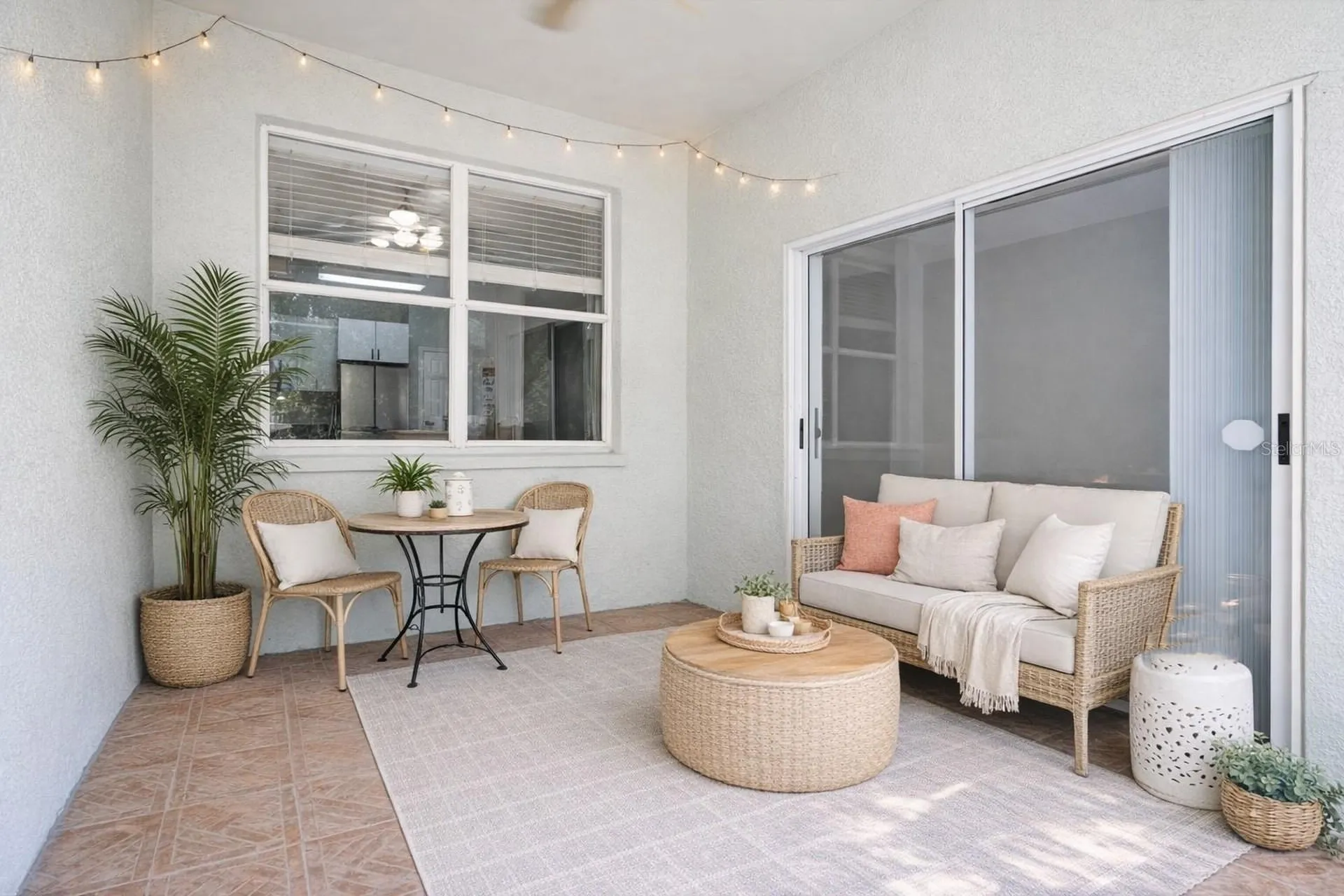 752 Vallance Way NE St Petersburg FL 33716