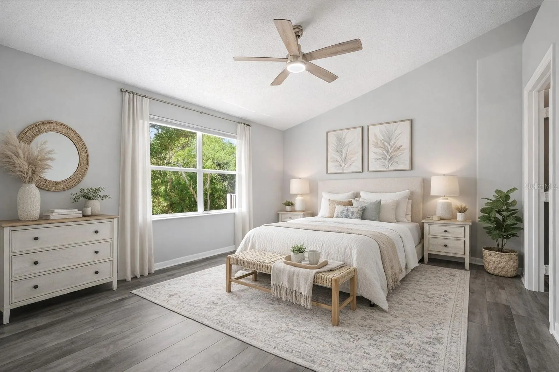 752 Vallance Way NE St Petersburg FL 33716