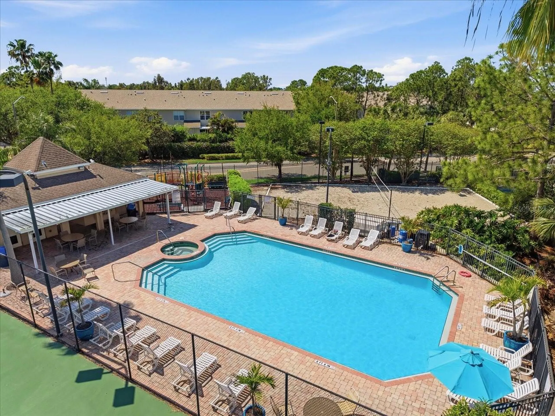 752 Vallance Way NE St Petersburg FL 33716