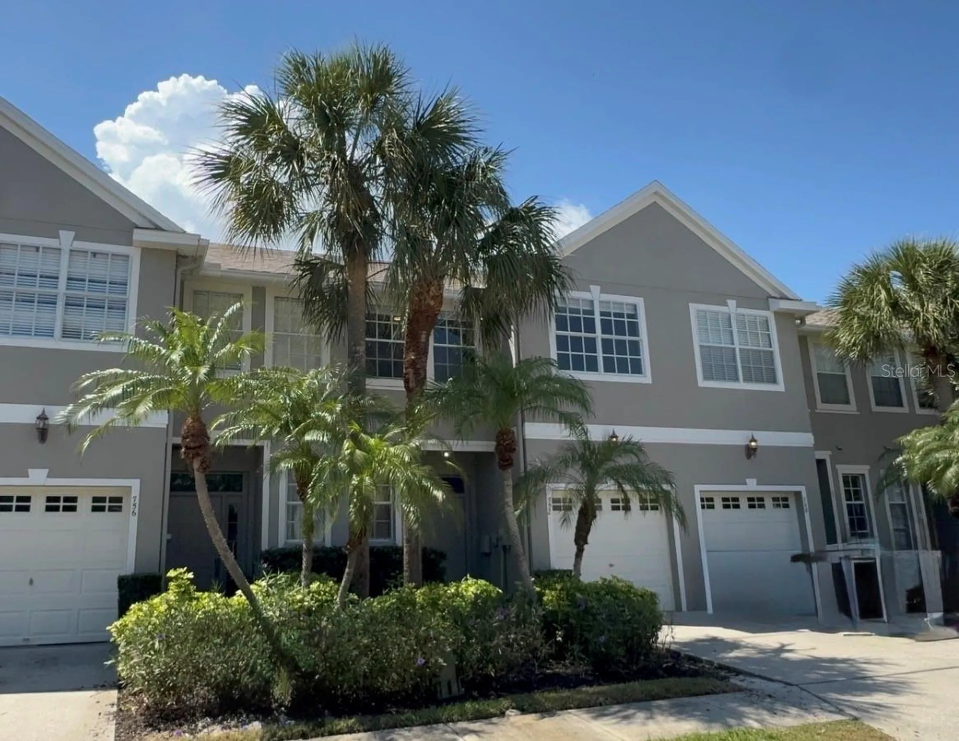 752 Vallance Way NE St Petersburg FL 33716