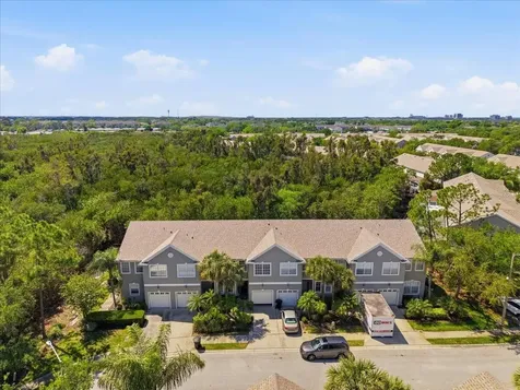 752 Vallance Way NE St Petersburg FL 33716