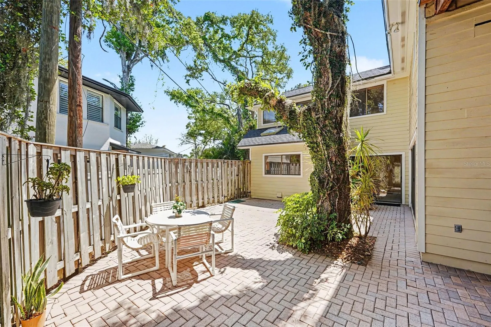 1029 43rd Avenue N St Petersburg FL 33703