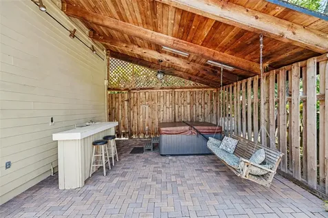 1029 43rd Avenue N St Petersburg FL 33703