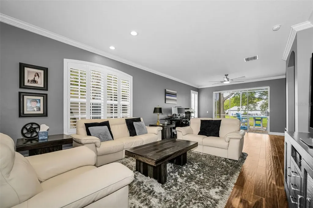5721 Heronpark Place Lithia FL 33547