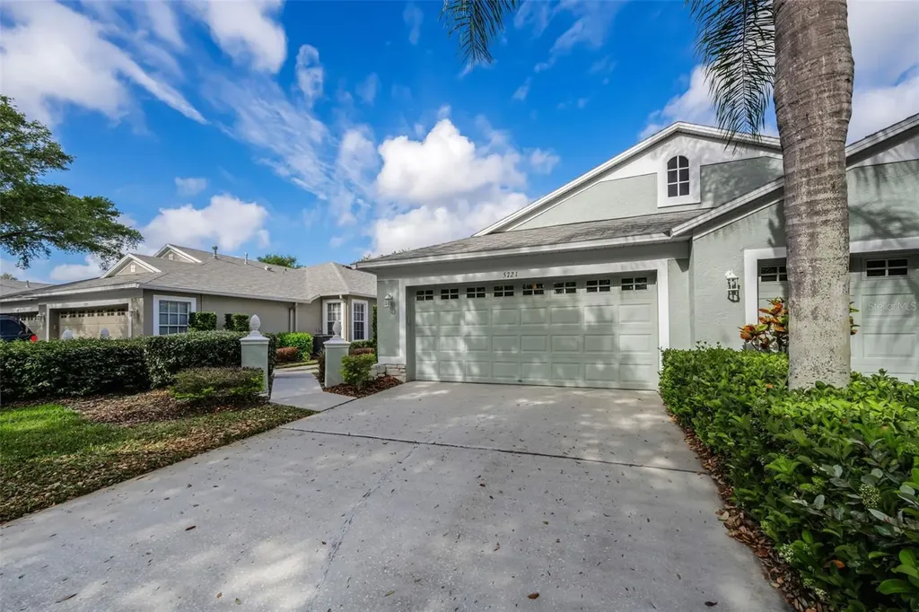 5721 Heronpark Place Lithia FL 33547