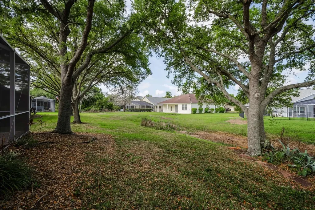 5721 Heronpark Place Lithia FL 33547
