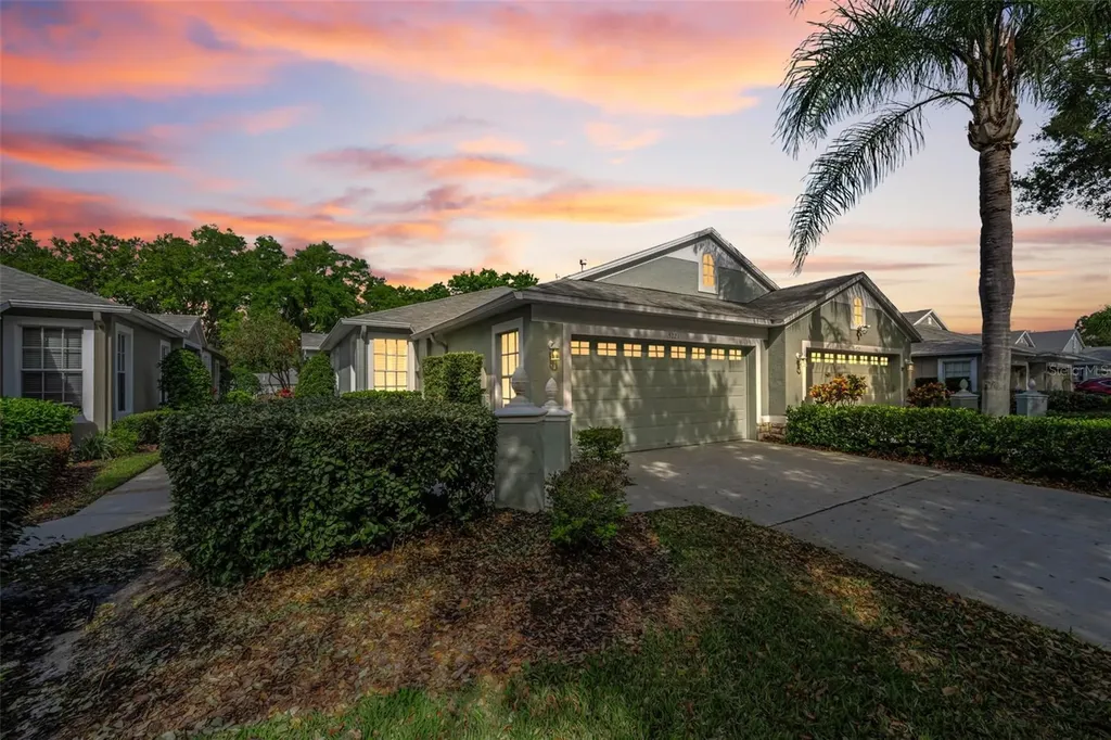 5721 Heronpark Place Lithia FL 33547