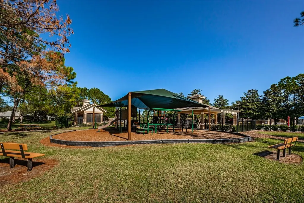 5721 Heronpark Place Lithia FL 33547