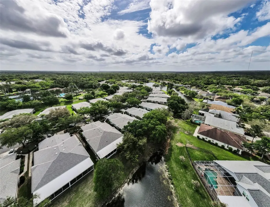 5721 Heronpark Place Lithia FL 33547