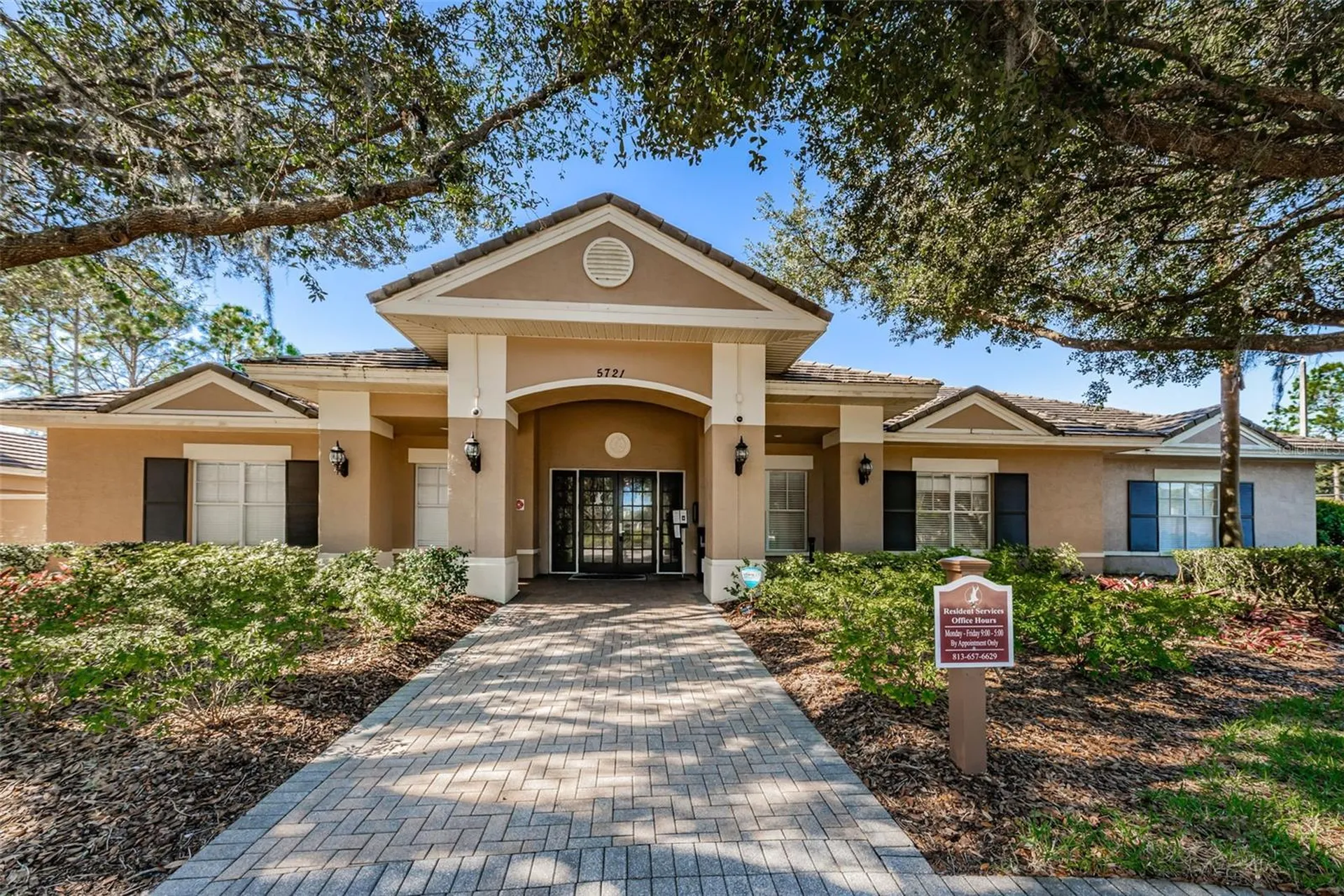 5721 Heronpark Place Lithia FL 33547