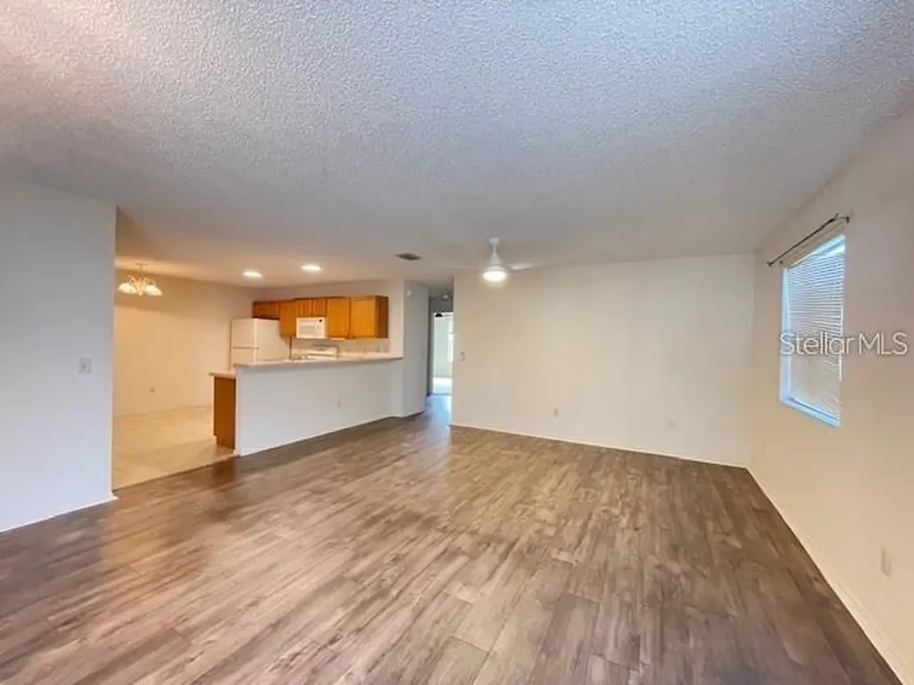 2744 Collington Drive The Villages FL 32162