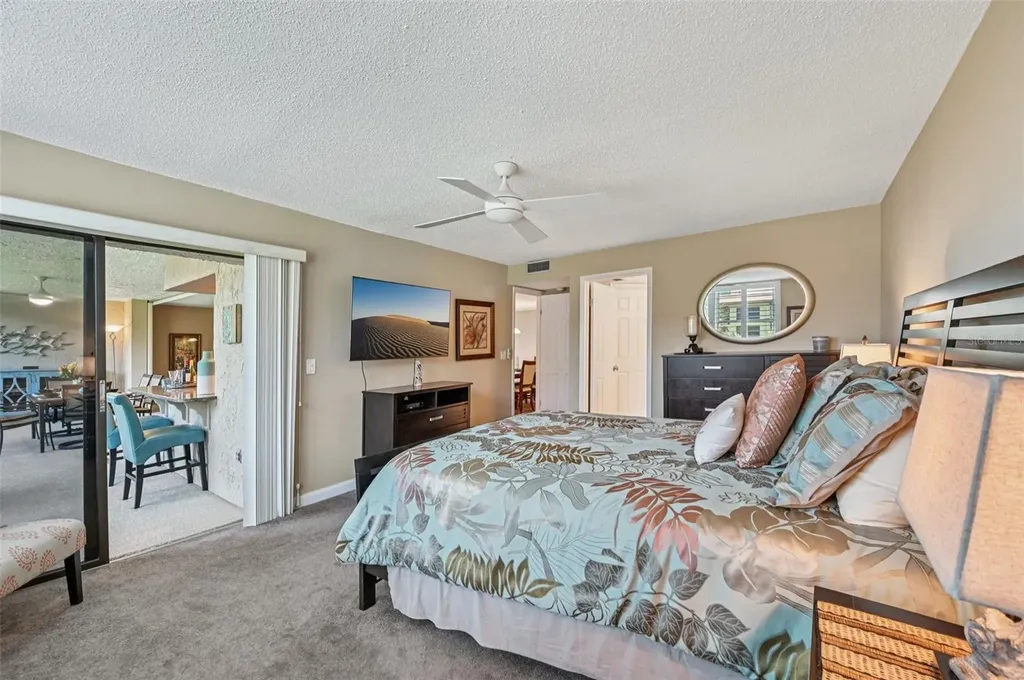 8710 Midnight Pass Road Sarasota FL 34242