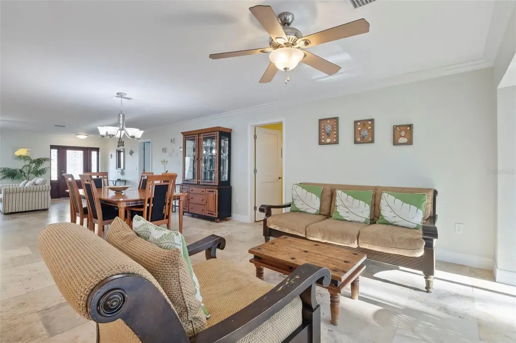 6454 Beechwood Avenue Sarasota FL 34231