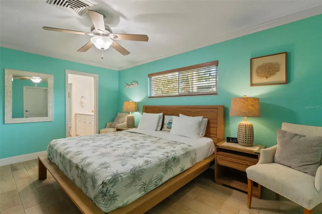 6454 Beechwood Avenue Sarasota FL 34231