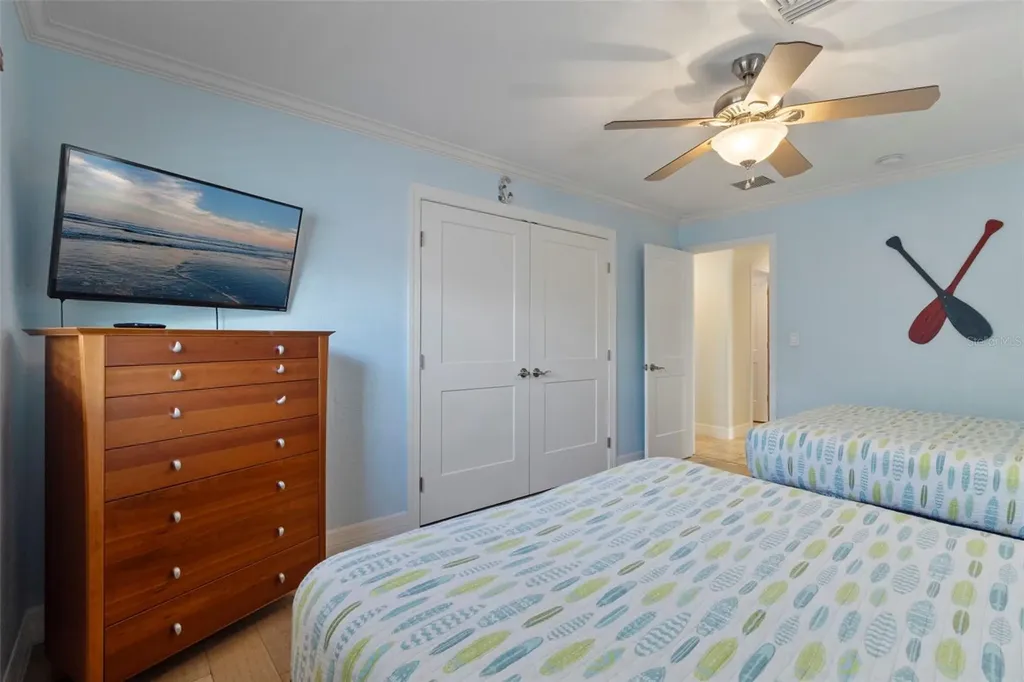 6454 Beechwood Avenue Sarasota FL 34231