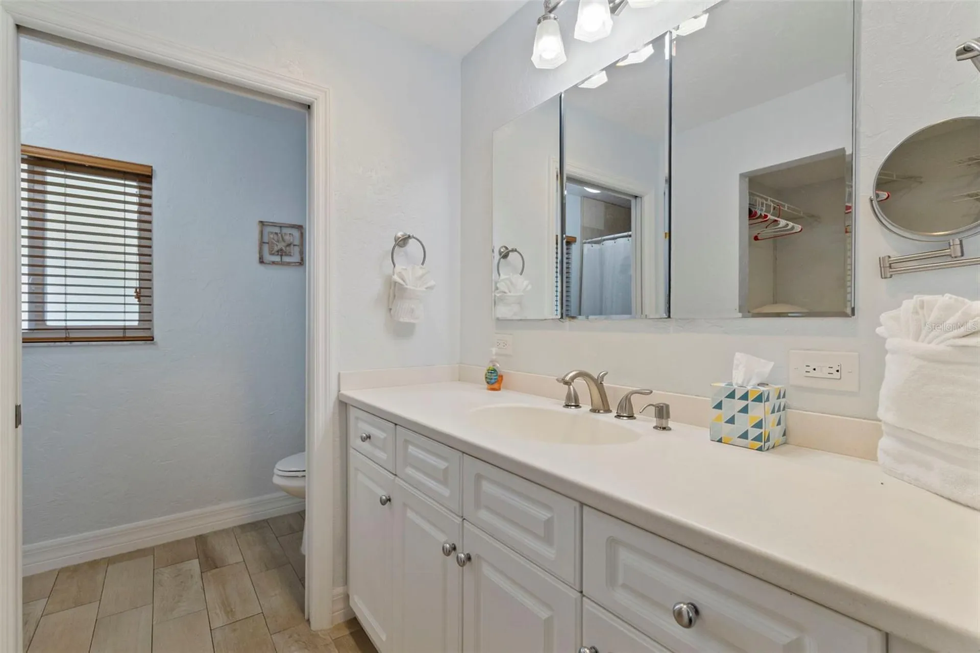 6454 Beechwood Avenue Sarasota FL 34231