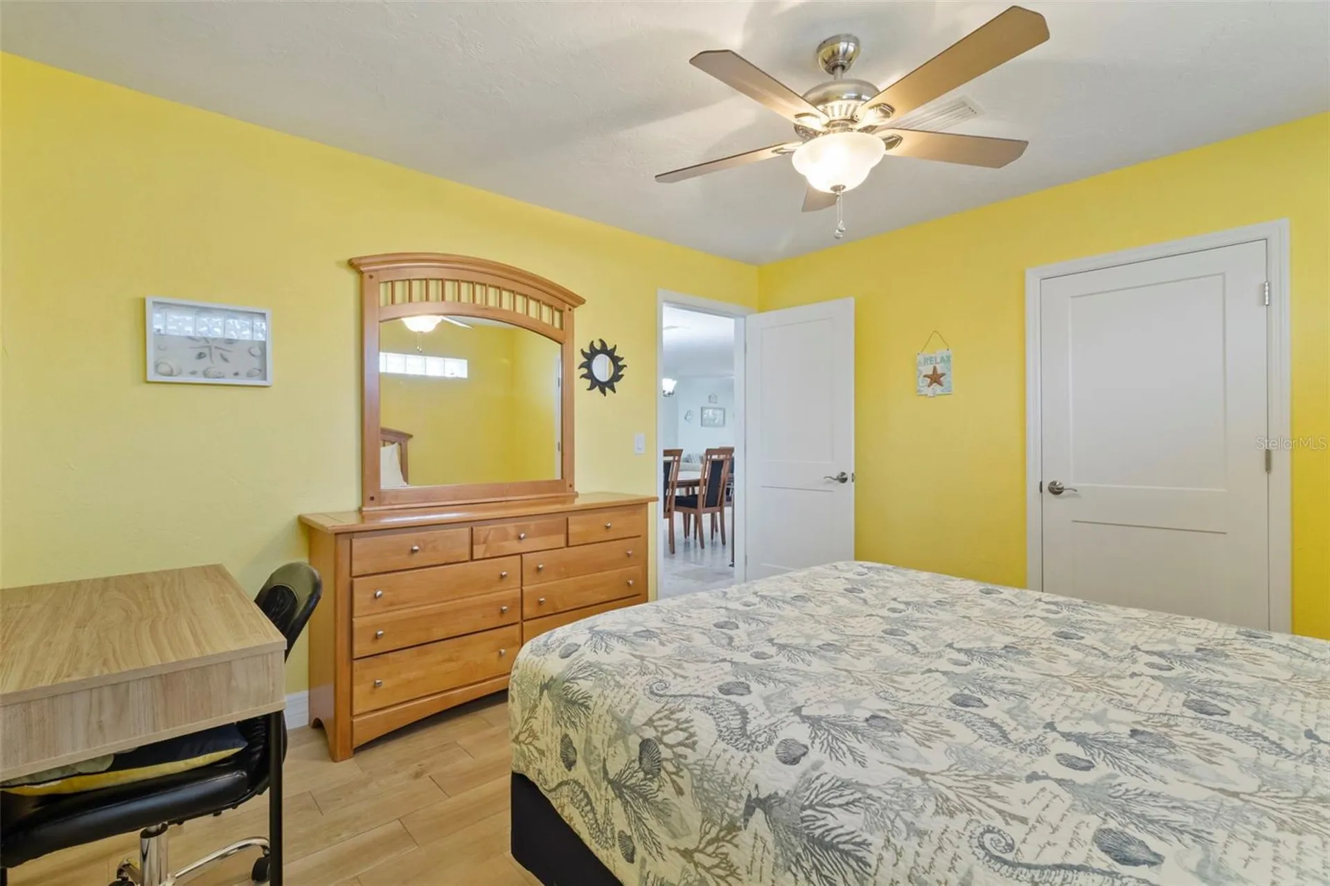6454 Beechwood Avenue Sarasota FL 34231