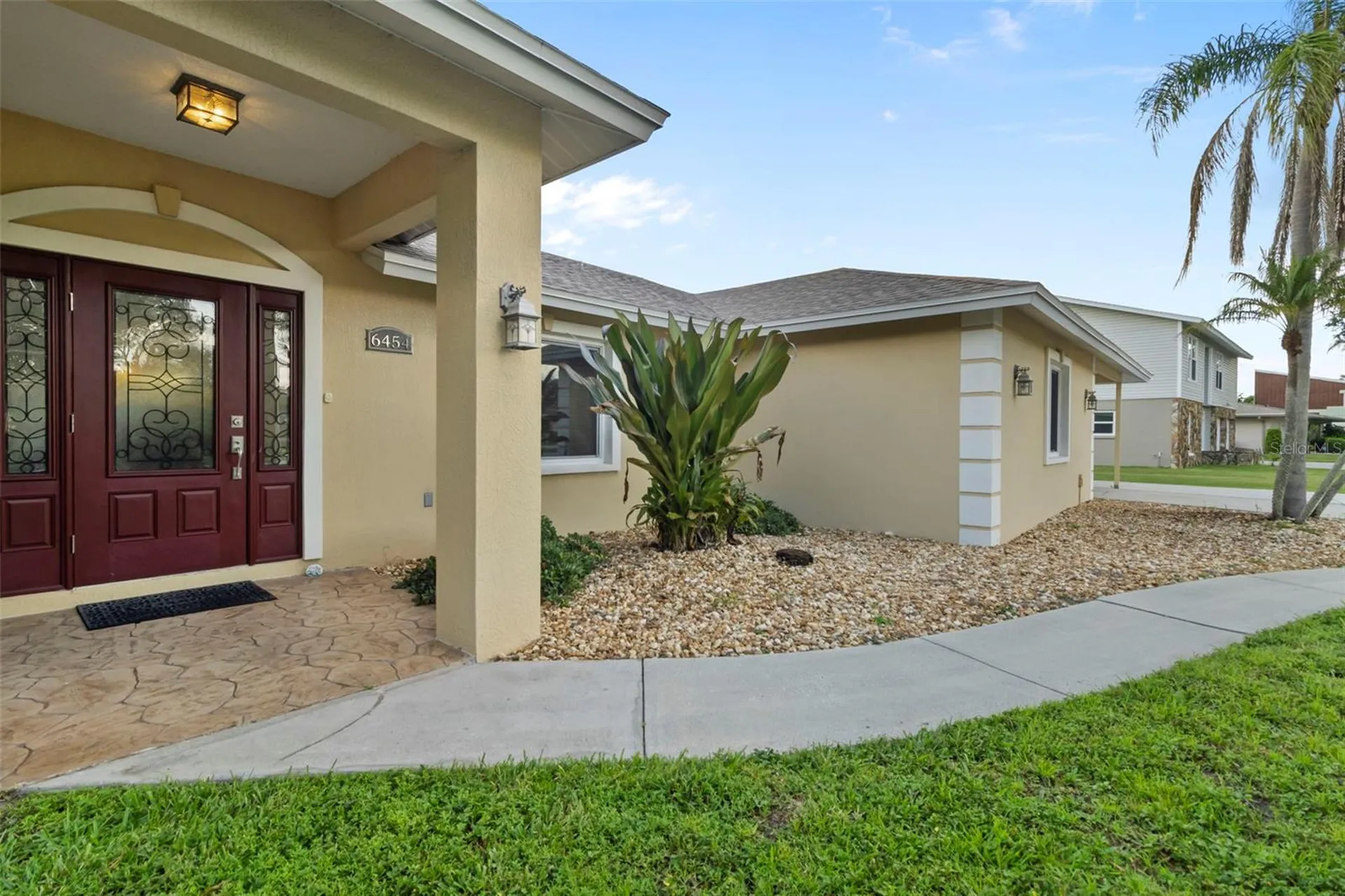 6454 Beechwood Avenue Sarasota FL 34231