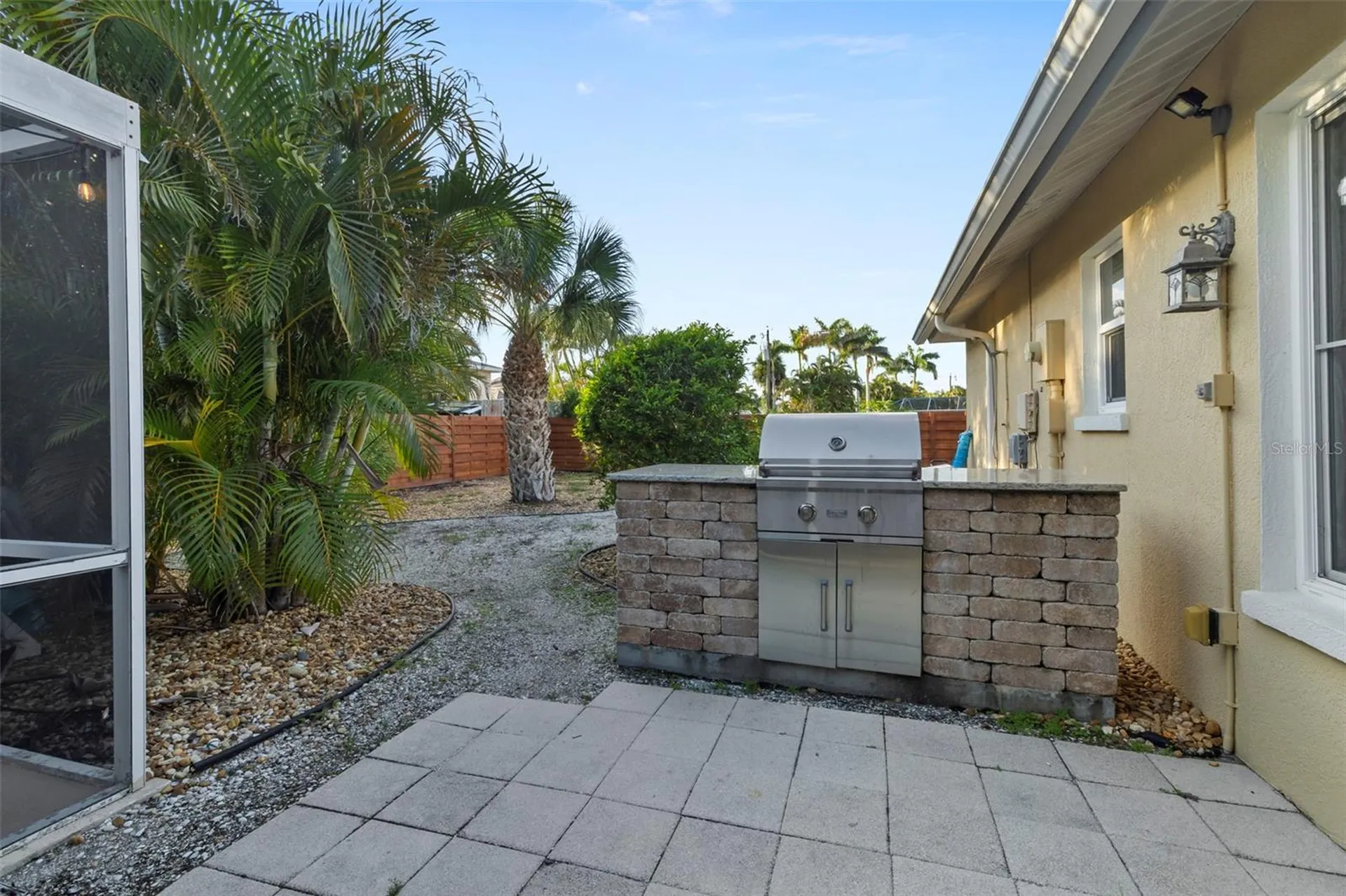 6454 Beechwood Avenue Sarasota FL 34231