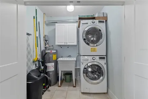 6454 Beechwood Avenue Sarasota FL 34231