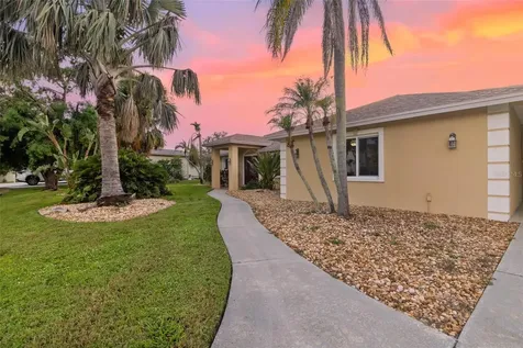6454 Beechwood Avenue Sarasota FL 34231